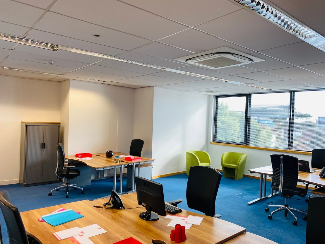 Office 210 Regal Court Business Centre, 42-44 High Street, Slough, Berkshire, SL1 1EL