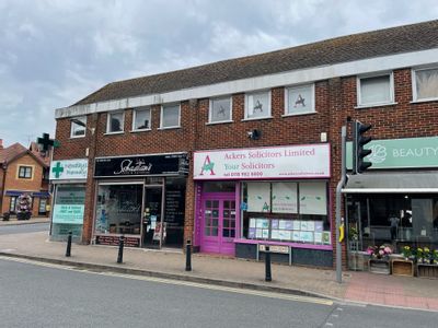 Property Image for 5 London Road, Twyford, Reading, Berkshire, RG10 9EH