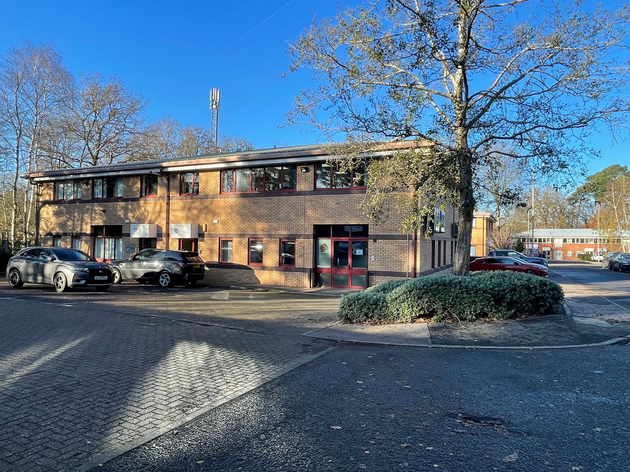 For Sale: Unit 18, Wellington Business Park, Dukes Ride, Crowthorne ...