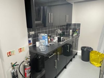 Property Image for Unit 18, Wellington Business Park, Dukes Ride, Crowthorne, Berkshire, RG45 6LS