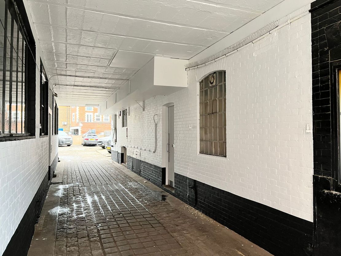 65 Queen Street, Maidenhead, Berkshire, SL6 1LT