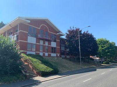 Property Image for Keystone House, Boundary Road, Loudwater, High Wycombe, HP10 9PN