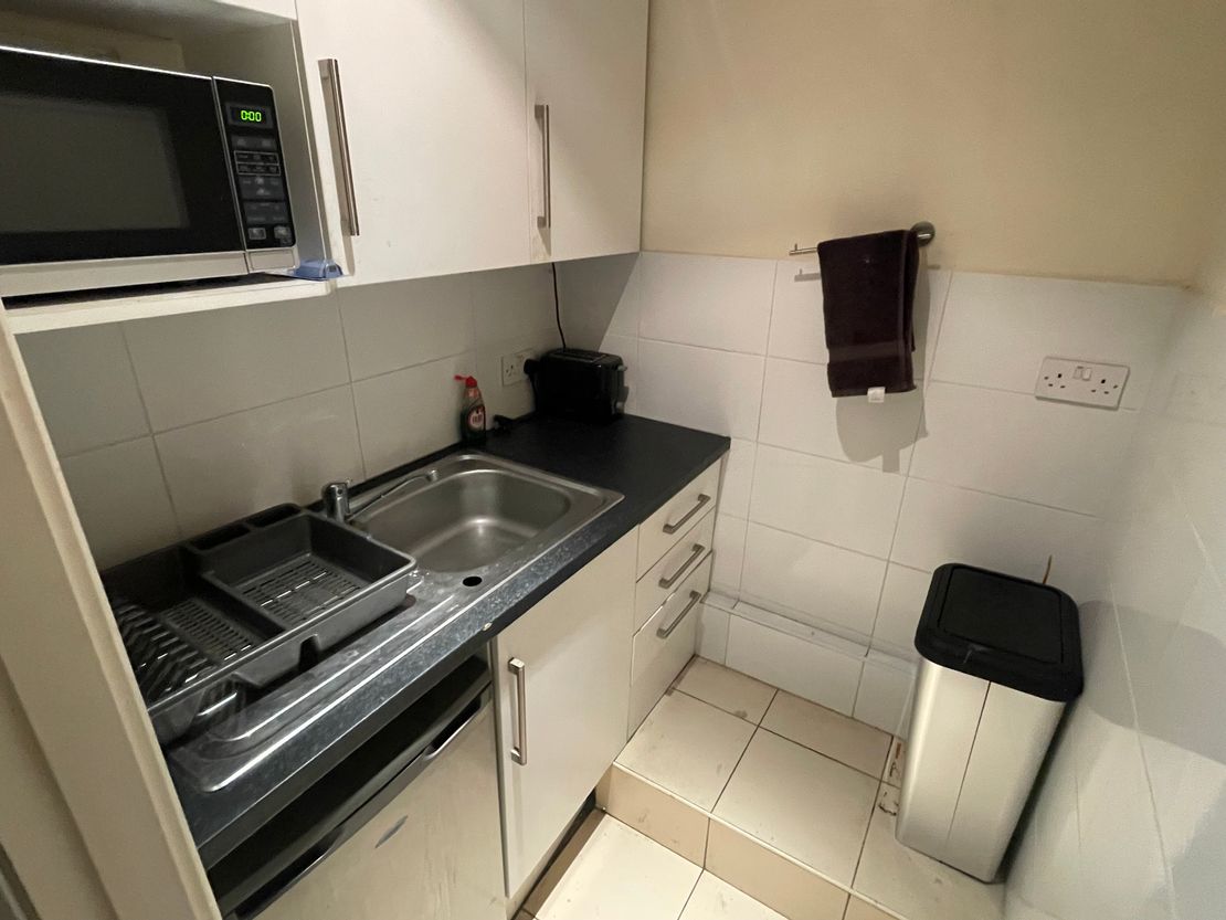 12, The Business Village, Wexham Road, Slough, Berkshire, SL2 5HF