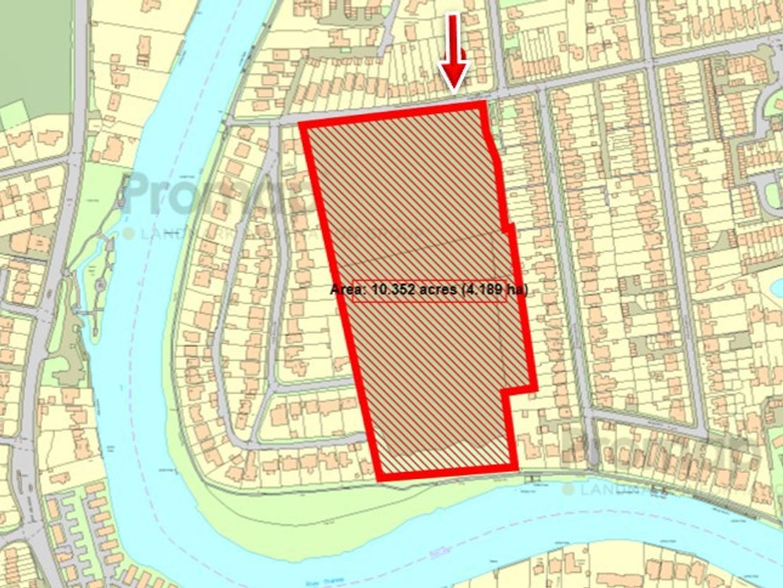 Land At Wheatsheaf Lane, Staines, TW18 2LN