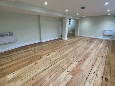 Property Image for 1-2 Cornmarket, High Wycombe, Buckinghamshire, HP11 2BW