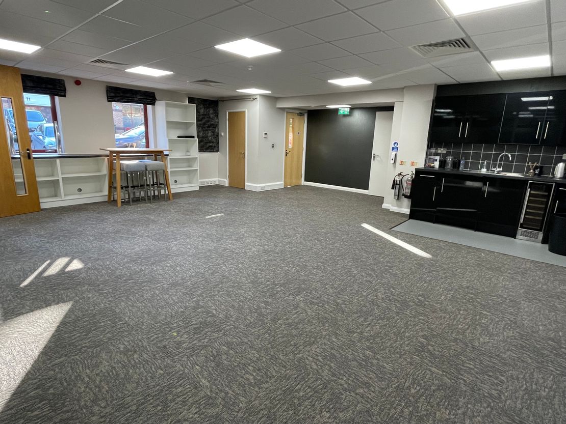Unit 18, Wellington Business Park, Dukes Ride, Crowthorne, Berkshire, RG45 6LS