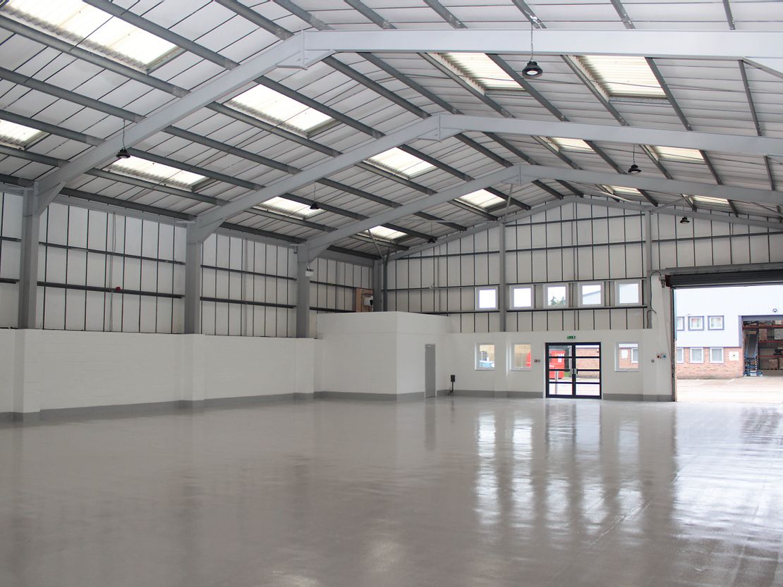 Unit 4 Clivemont Road, Maidenhead, SL6 7BU