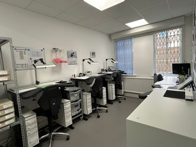 Property Image for 1 & 1A Park Street, Maidenhead, SL6 1SL