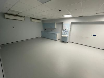 Property Image for 160 Bridge Road, Maidenhead, SL6 8DG