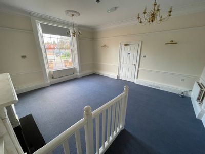Property Image for 160 Bridge Road, Maidenhead, SL6 8DG