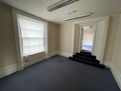 Property Image for 160 Bridge Road, Maidenhead, SL6 8DG