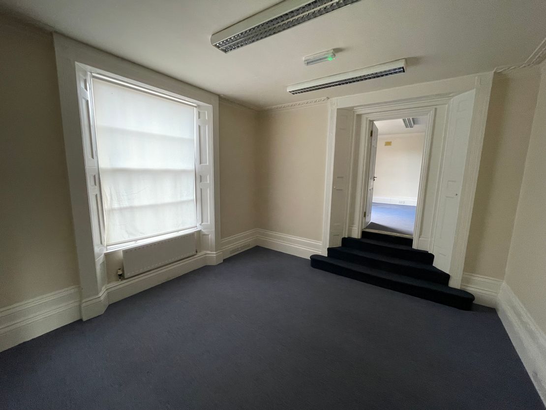 160 Bridge Road, Maidenhead, SL6 8DG