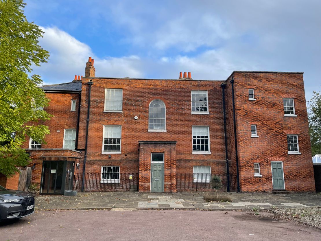 160 Bridge Road, Maidenhead, SL6 8DG
