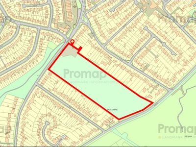 Property Image for 64 Holmer Green Road and Woodland, Hazelmere, High Wycombe, HP15 7BW