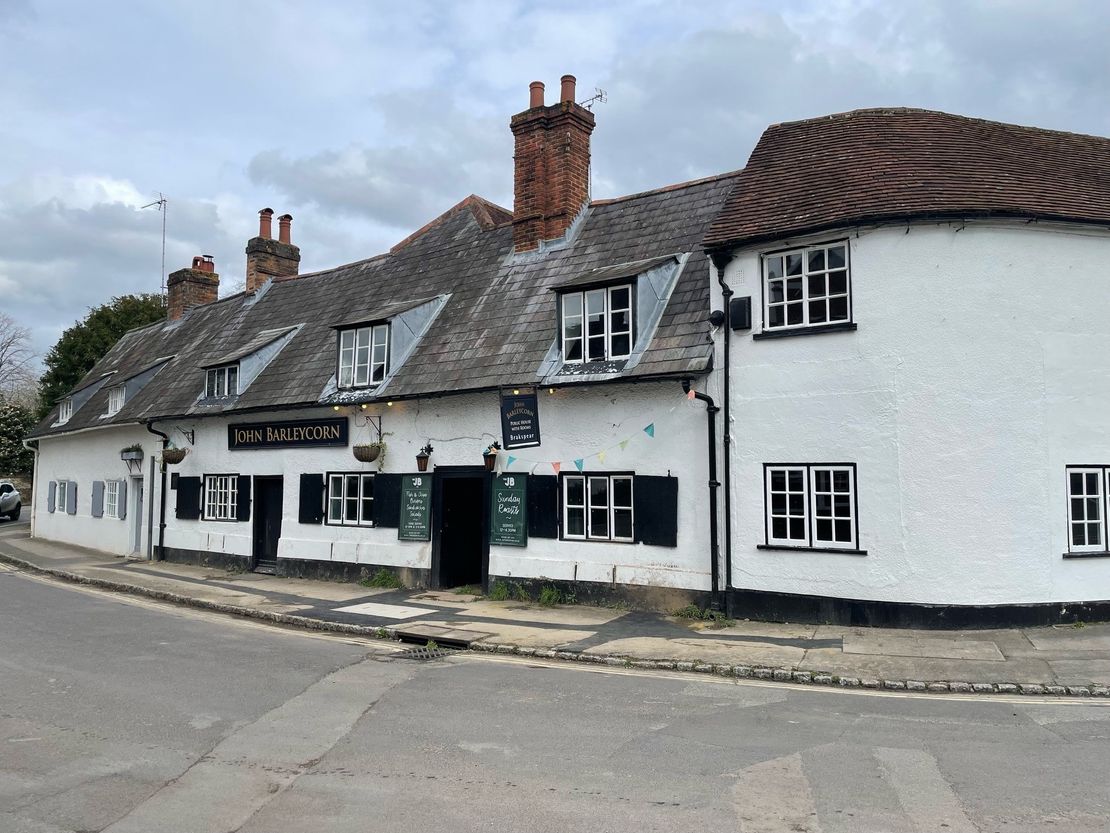 The John Barleycorn, Goring On Thames, Reading, RG8 9DP