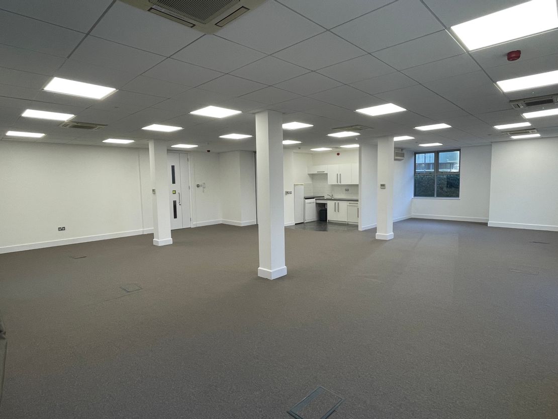 Ground Floor West Suite St Cloud Gate, St Cloud Way, Maidenhead, SL6 8XD