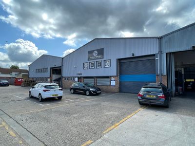 Property Image for Unit 2 Clivemont Road, Cordwallis Industrial Estate, Maidenhead, SL6 7BU