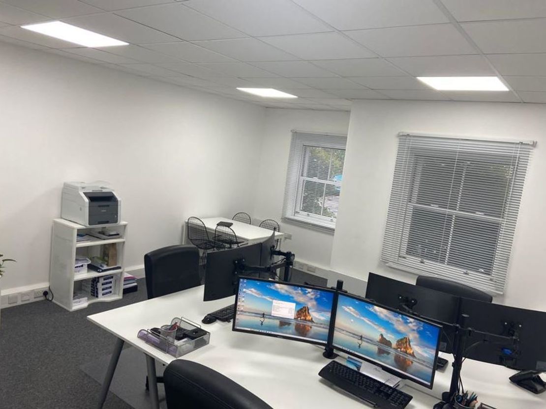 Dorney House Business Centre, 46-48A High Street, Burnham, Slough, SL1 7JP