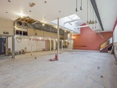 Property Image for 25 Thameside, Henley-On-Thames, RG9 2LJ