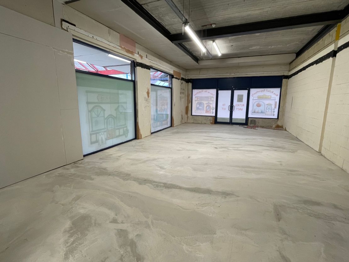 7 Kingsland Centre, Thatcham, RG19 3HN