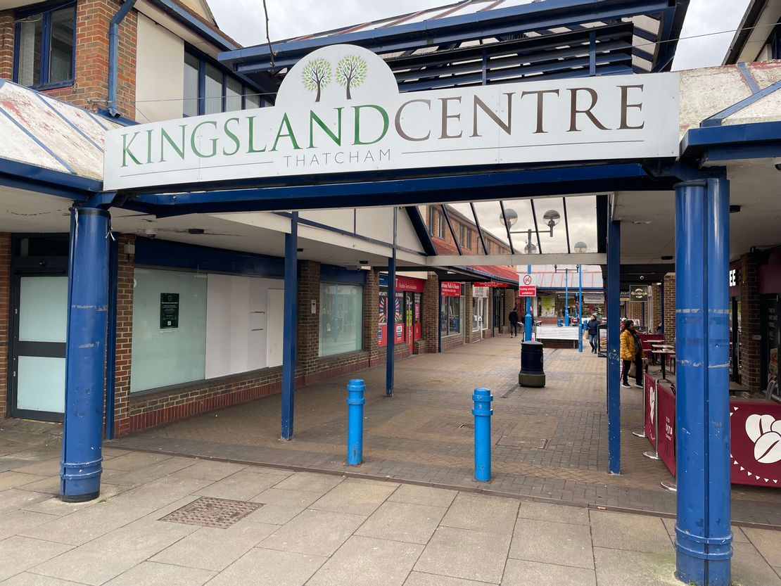 7 Kingsland Centre, Thatcham, RG19 3HN