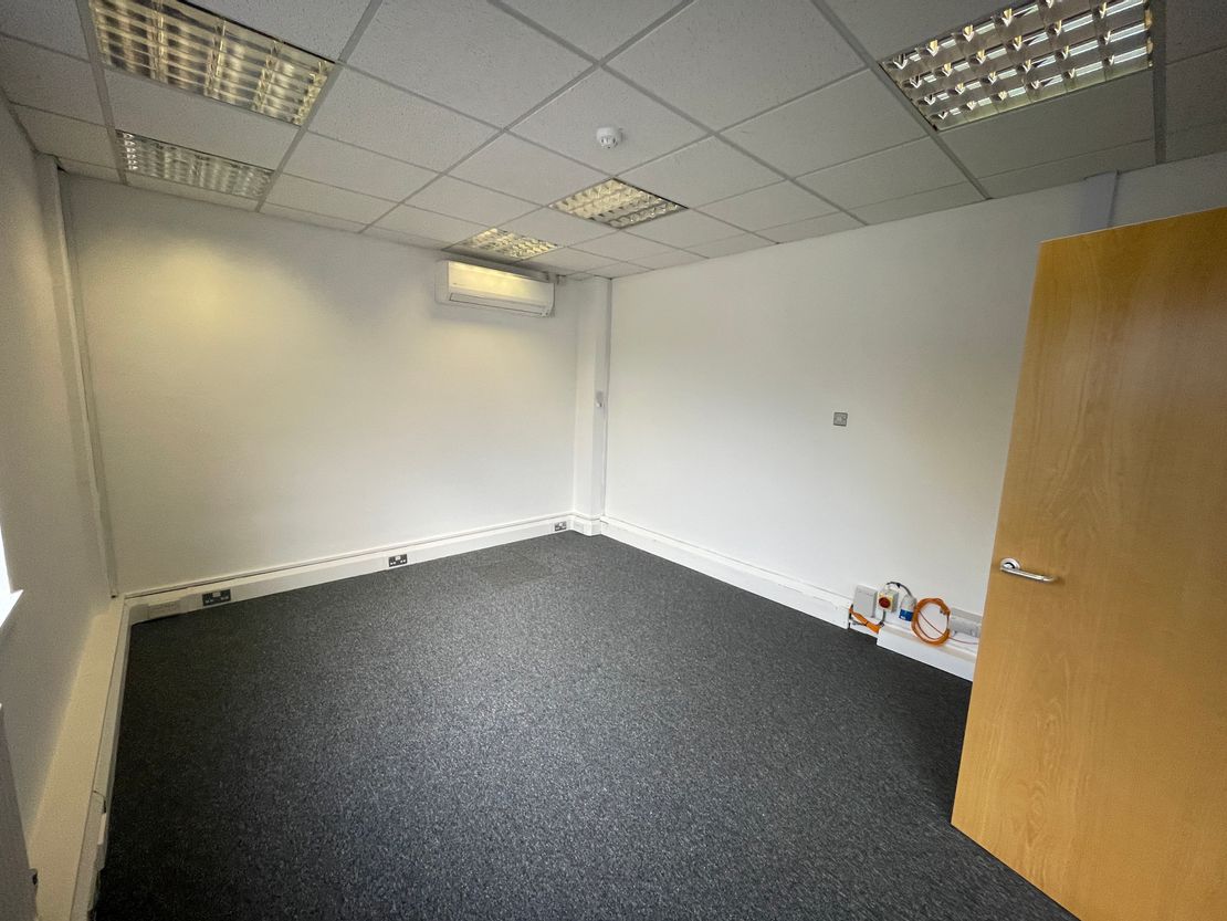 Suite 3 First Floor A1 Tectonic Place, Holyport Road, Maidenhead, SL6 2EY