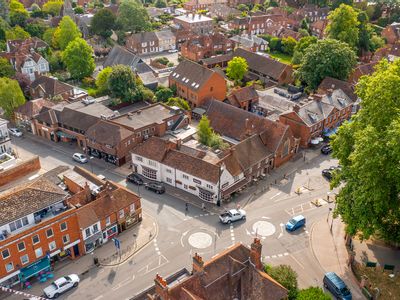 Property Image for Burgers of Marlow, The Causeway, Marlow, SL7 1NF
