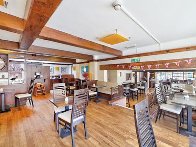 Property Image for Burgers of Marlow, The Causeway, Marlow, SL7 1NF
