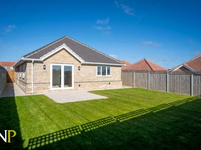 Property Image for 1 JosÃ© Powell Gardens, Thorpe-le-Soken