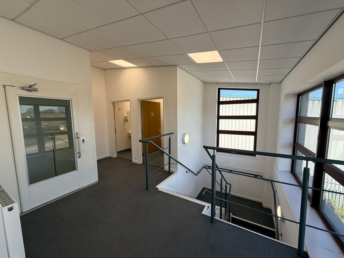 23 Greenfields Business Park, Wheatfield Way, Hinckley, Leicestershire, LE10 1BB