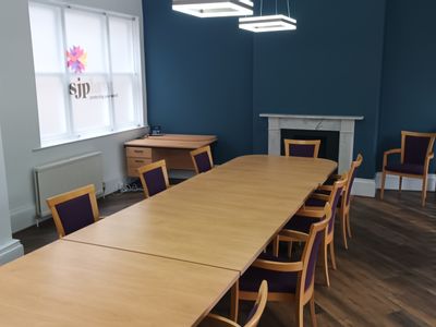 Property Image for 4-6 Parliament Street, Hull, East Yorkshire, HU1 2AP
