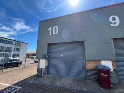Property Image for Unit 10 The Point, Swallowfields, Welwyn Garden City, Hertfordshire, AL7 1WL