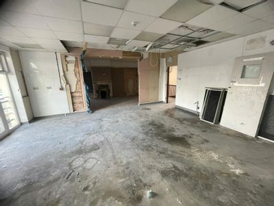 Property Image for The Royal Tavern, 185 Court Road, Mottingham, London, SE9 4UG