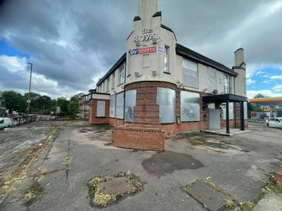 Property Image for The Royal Tavern, 185 Court Road, Mottingham, London, SE9 4UG