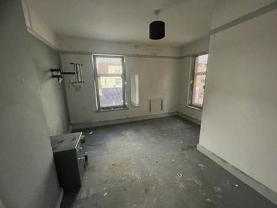 Property Image for The Royal Tavern, 185 Court Road, Mottingham, London, SE9 4UG