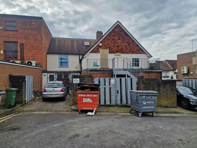 Property Image for First Floor, 16A Church Street, Basingstoke, RG21 7QH