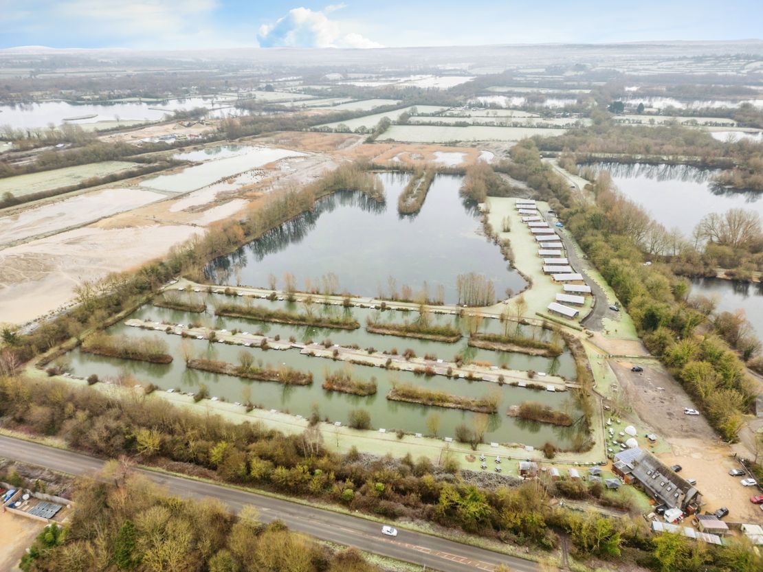 Lake Pochard, South Cerney, Cirencester, GL7 5RL