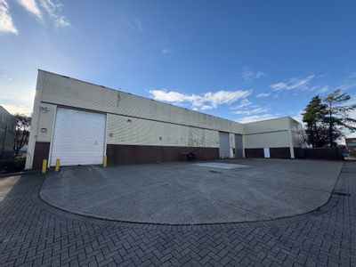 Property Image for Unit 4A & 4B Avant Business Centre, First Avenue, Bletchley, South East, MK1 1DR
