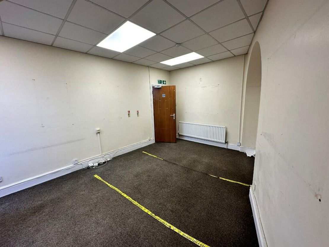 Coton Road, Nuneaton, Warwickshire, CV11 5TQ