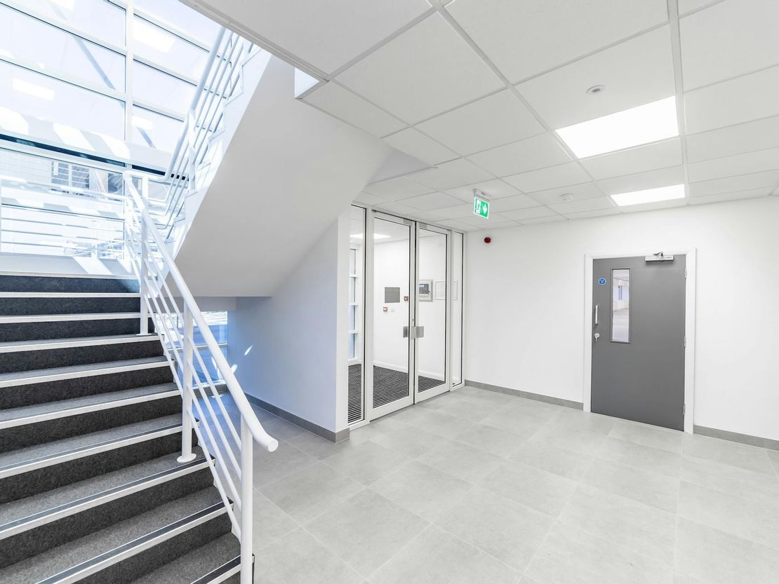 3 Centro, Boundary Way, Hemel Hempstead, HP2 7SU