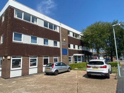 Property Image for Charter House, Courtlands Road, Eastbourne, East Sussex, BN22 8UY