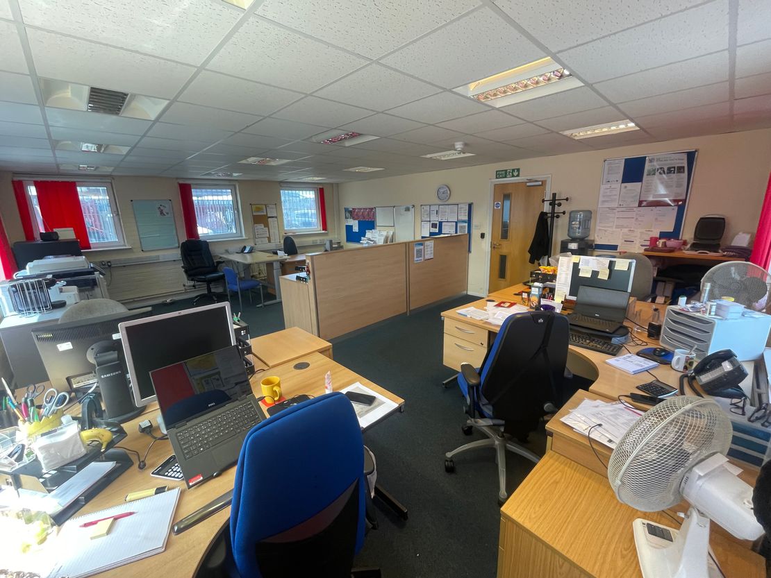 Charter House, Courtlands Road, Eastbourne, East Sussex, BN22 8UY