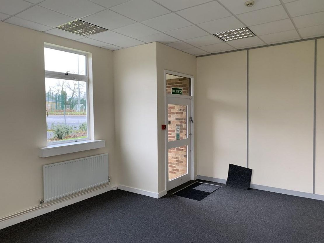 Fyfield Business Centre