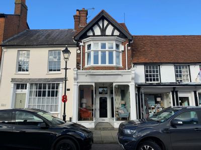 Property Image for 78 High Street, Odiham, Hook, RG29 1LN