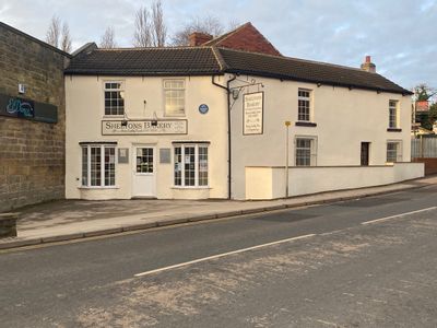 Property Image for 1-3 Barnsley Road, Hemsworth, Pontefract, West Yorkshire, WF9 4PY