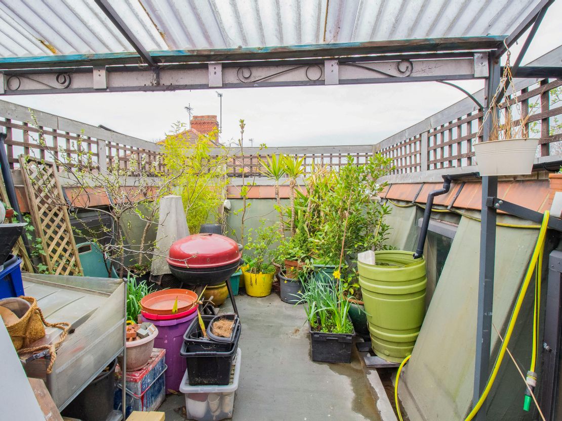 12 & 12a Norbreck Parade, London, NW10 7HR