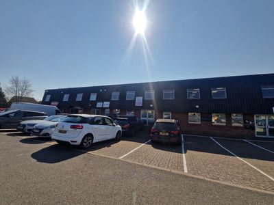 Property Image for 20D Horseshoe Park, Pangbourne, Reading, Berkshire, RG8 7JW