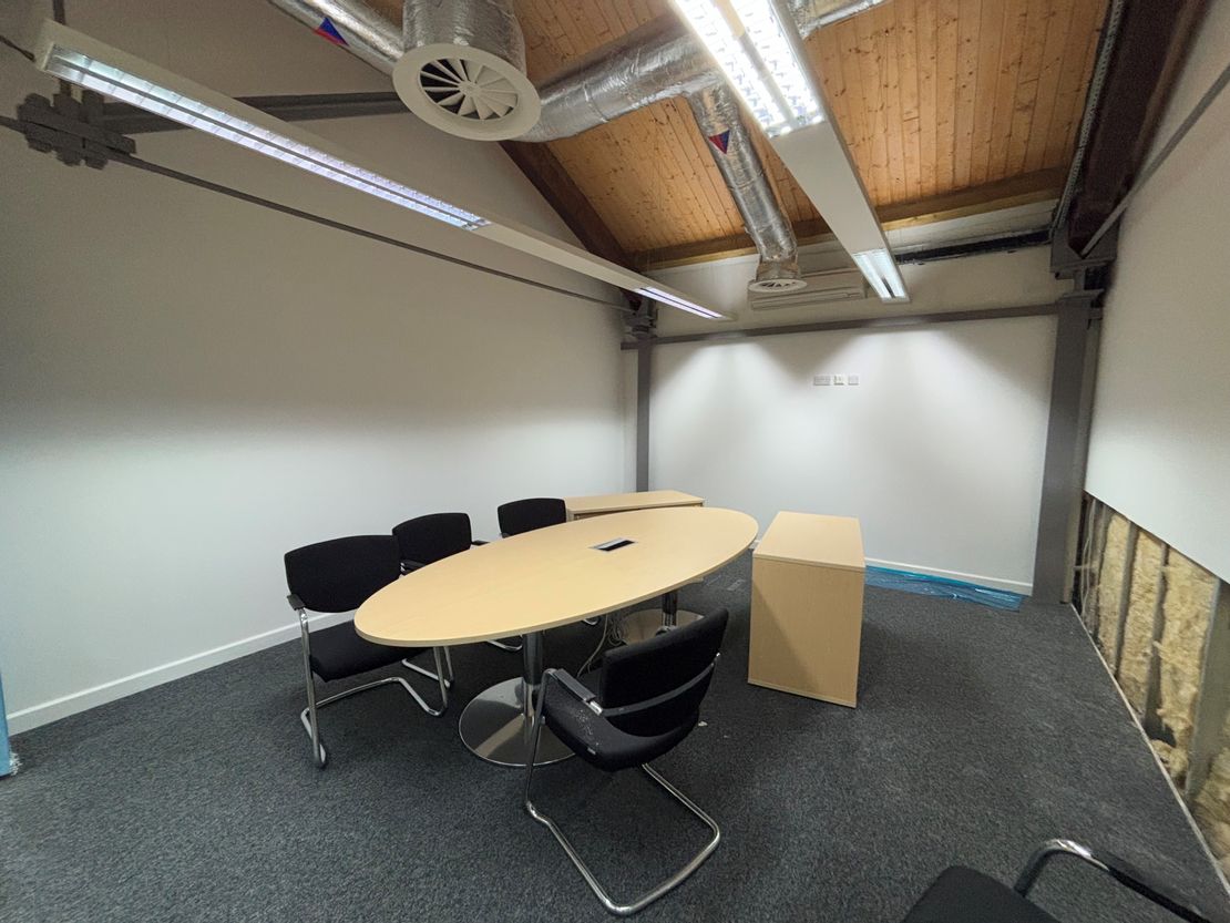 Unit 6 53/54 Triangle Building, Wolverton Park Road, Wolverton, Milton Keynes, Buckinghamshire, MK12 5FJ