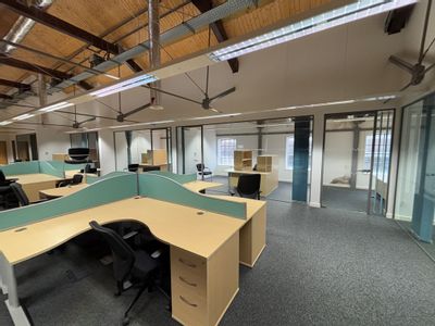 Property Image for Unit 6 53/54 Triangle Building, Wolverton Park Road, Wolverton, Milton Keynes, Buckinghamshire, MK12 5FJ