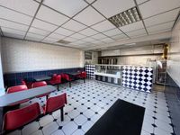 Property Image for 133 Luton Road, Dunstable, Bedfordshire, LU5 4LW